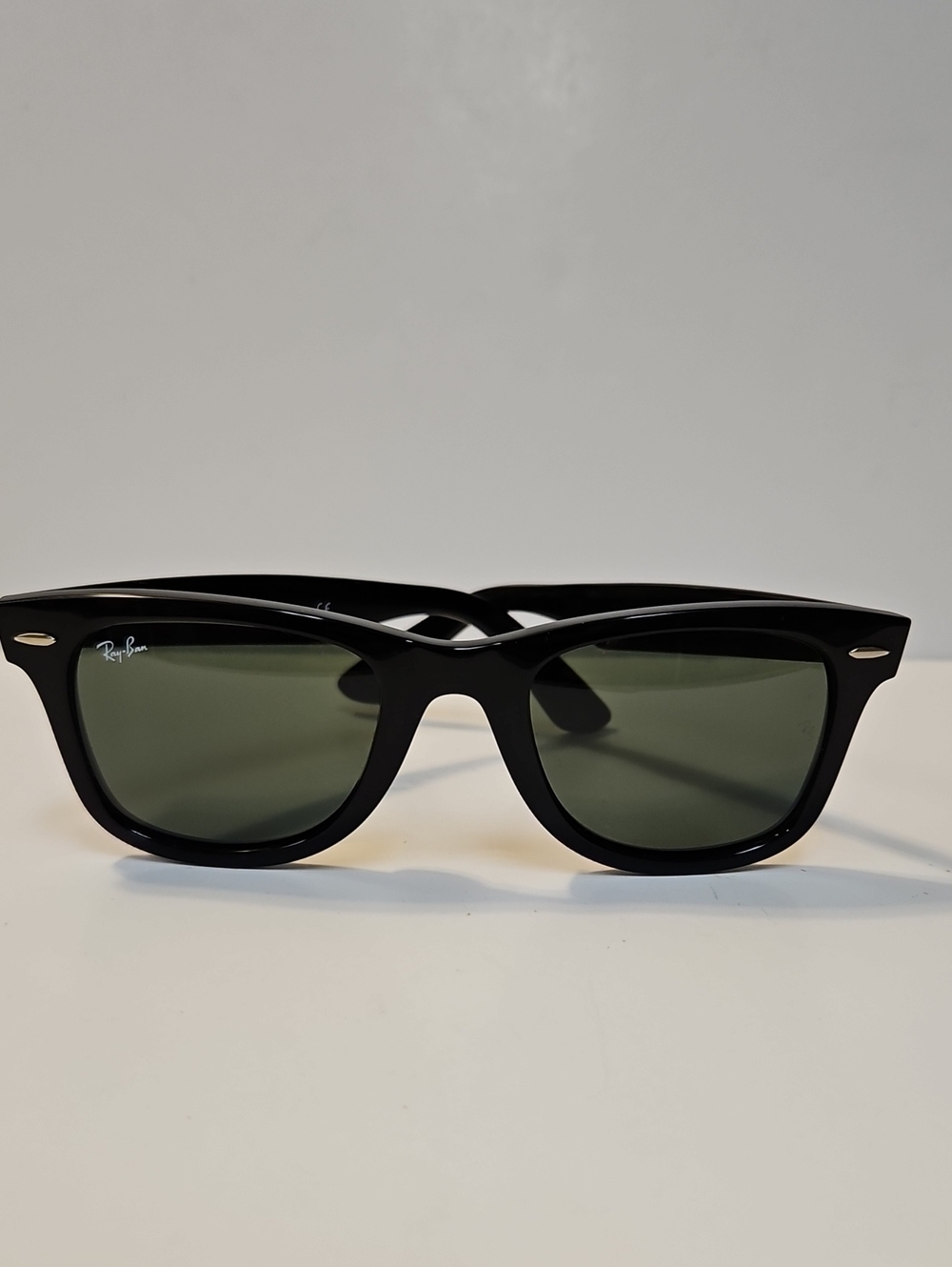 Ray-Ban Wayfarer RB2140-901 Sunglasses - Black Frame With Case